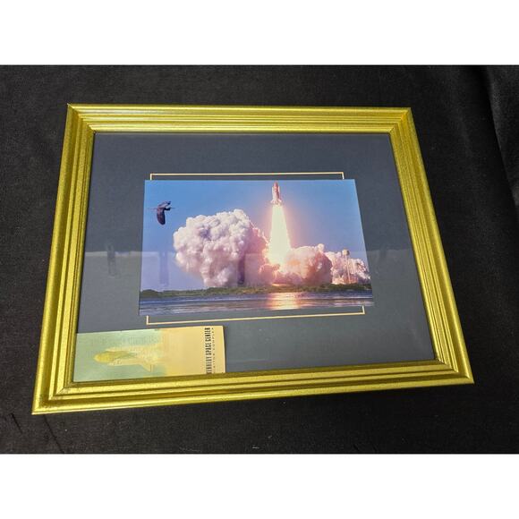 Kennedy Space Center STS-95 NASA Shuttle Launch Picture Framed & Souvenir Ticket - Picture 6 of 10
